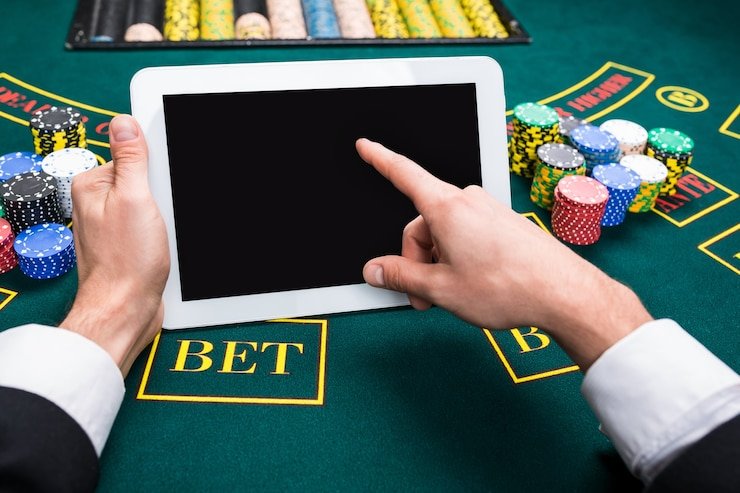Dompet digital DANA, OVO, dan GoPay untuk pembayaran di cuan 138